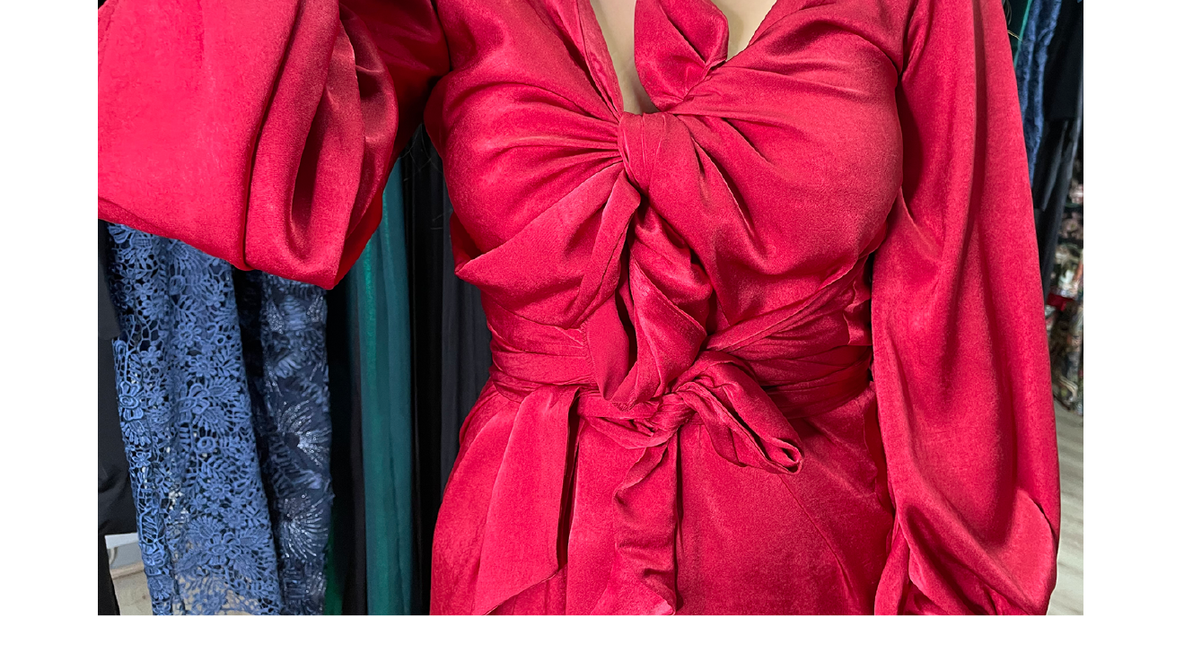 How to wrap or create a knot on dresses