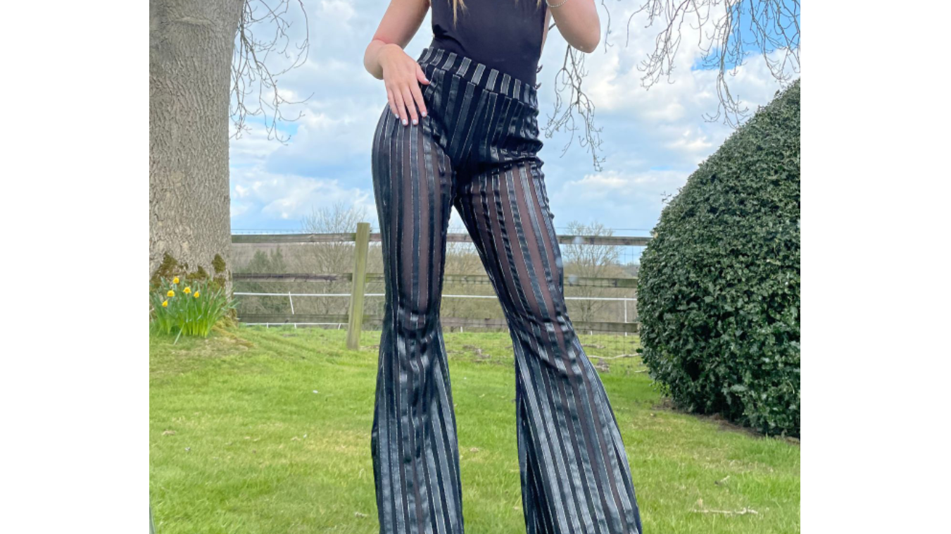 GET AWAY IN THE UK WITH SARVIN