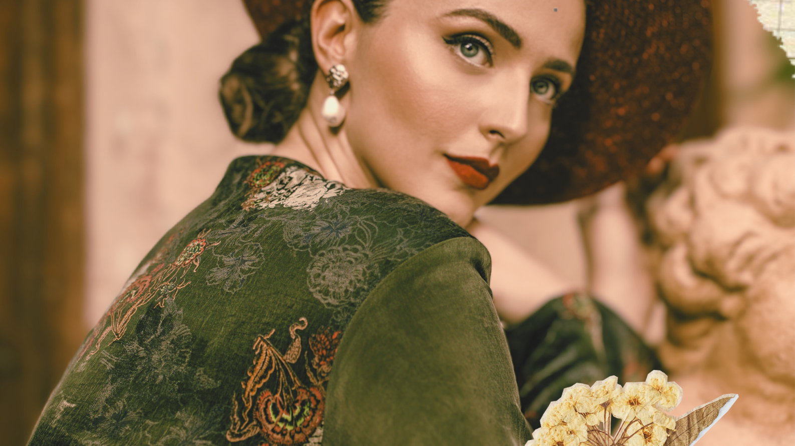 Vintage glamour: How to embrace retro glamour and timeless elegance in your wardrobe
